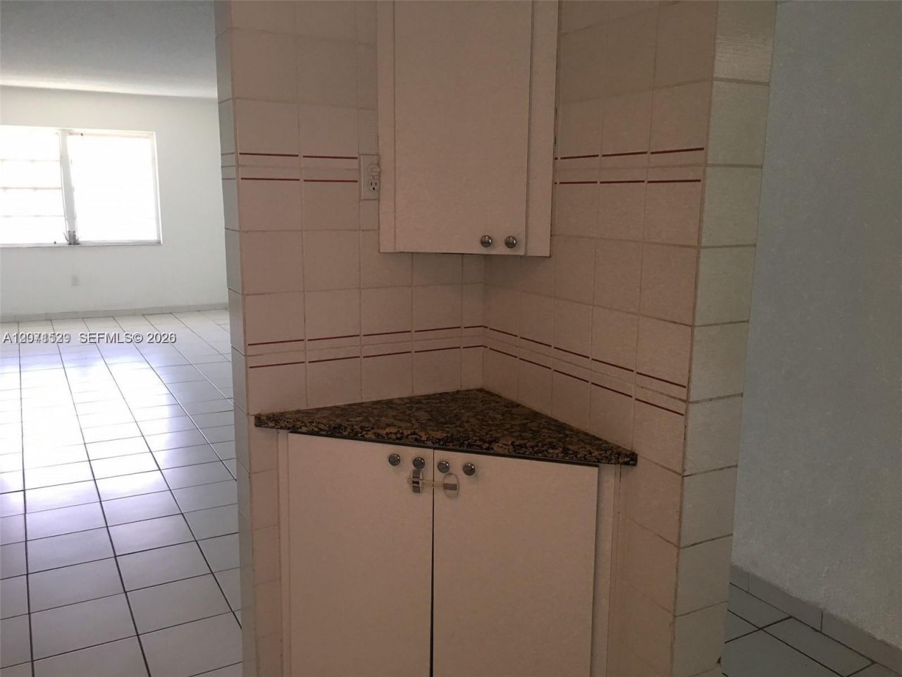 251 Galen Dr , Unit 304E, Key Biscayne, FL 33149 Photo
