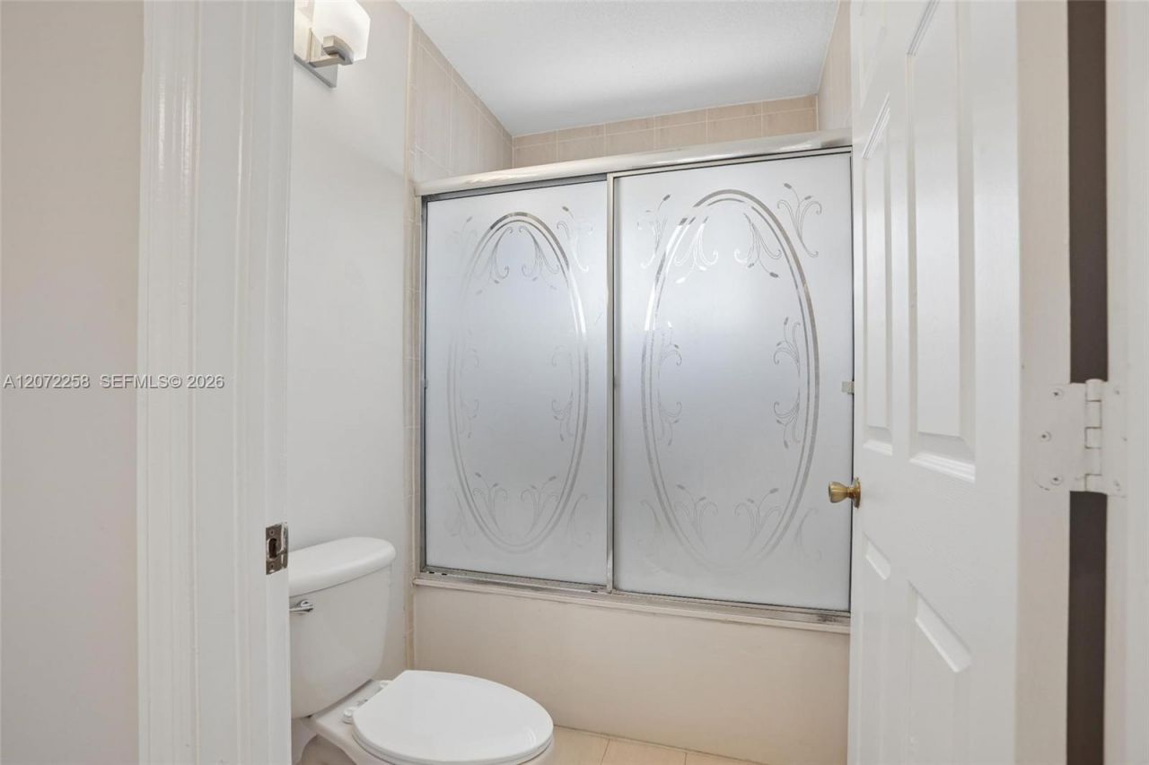8351 SW 124th Ave, Unit 106, Miami, FL 33183 Photo