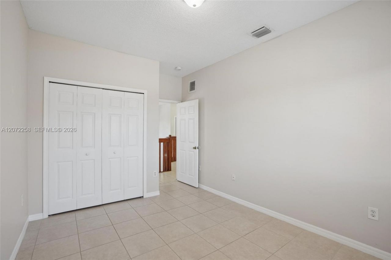 8351 SW 124th Ave, Unit 106, Miami, FL 33183 Photo