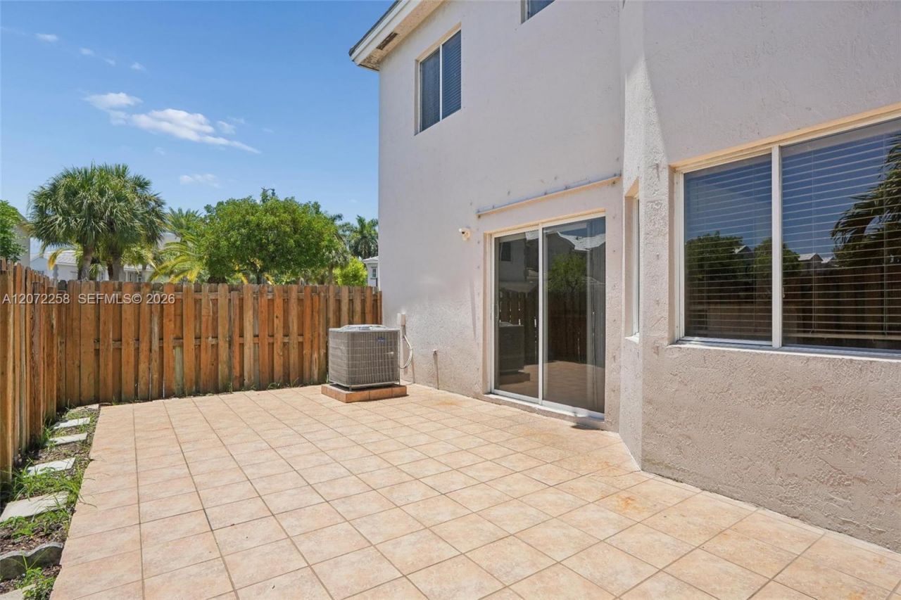 8351 SW 124th Ave, Unit 106, Miami, FL 33183 Photo