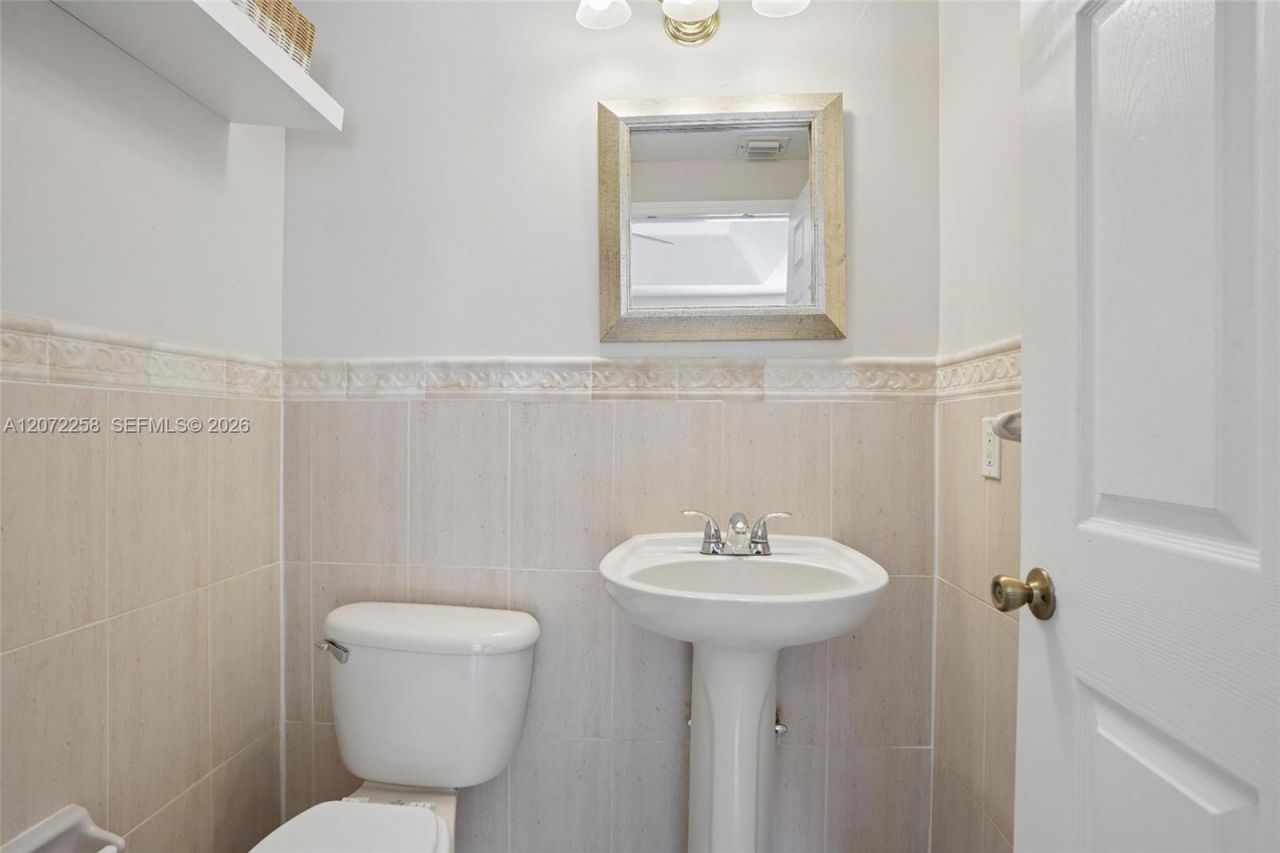 8351 SW 124th Ave, Unit 106, Miami, FL 33183 Photo