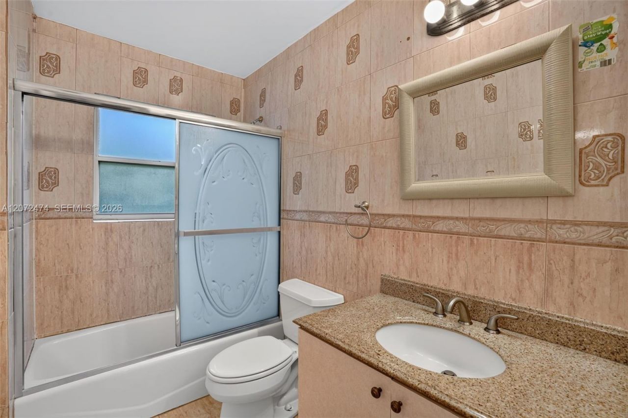 18253 SW 5th St , Pembroke Pines, FL 33029 Photo
