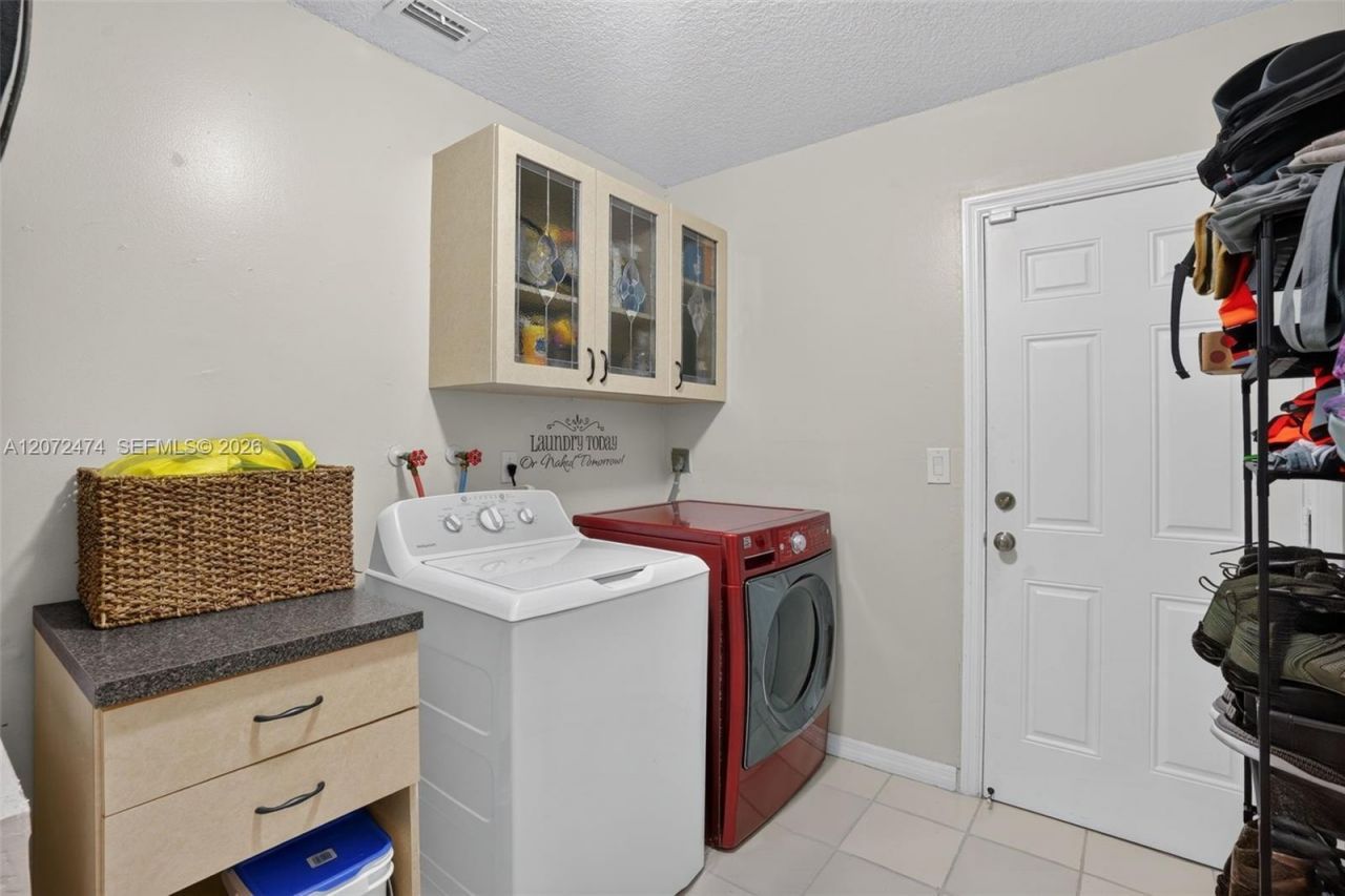 18253 SW 5th St , Pembroke Pines, FL 33029 Photo