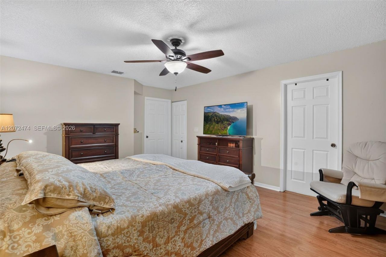 18253 SW 5th St , Pembroke Pines, FL 33029 Photo
