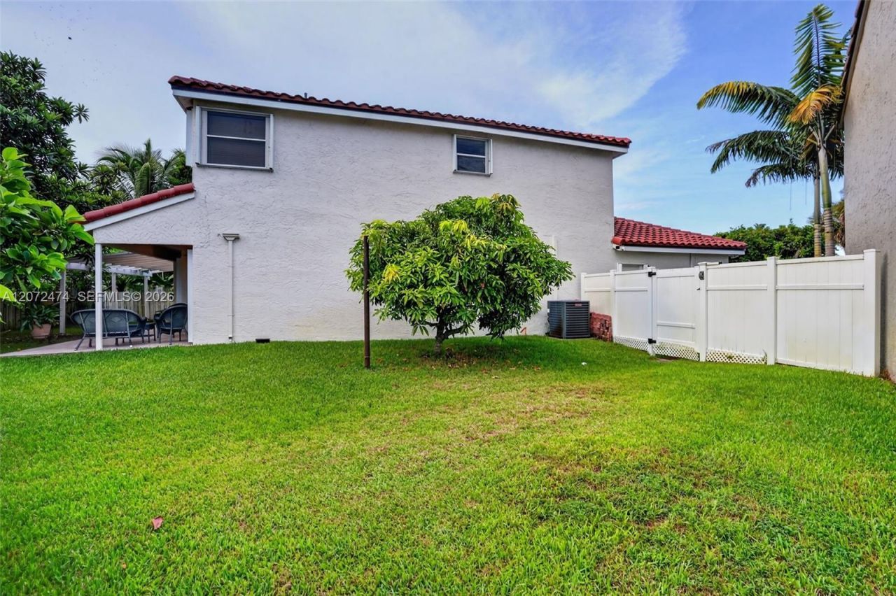 18253 SW 5th St , Pembroke Pines, FL 33029 Photo