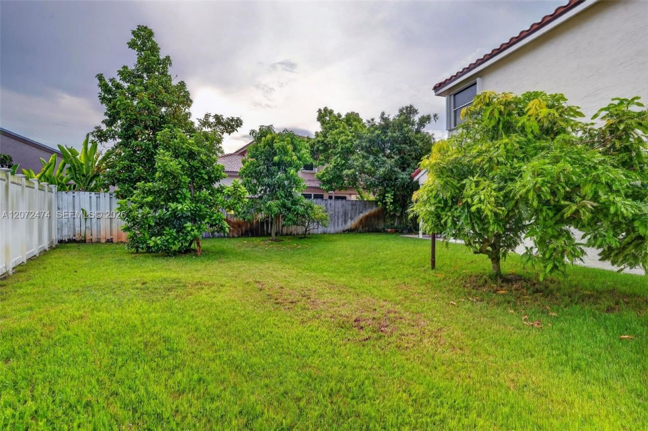 18253 SW 5th St , Pembroke Pines, FL 33029 Photo