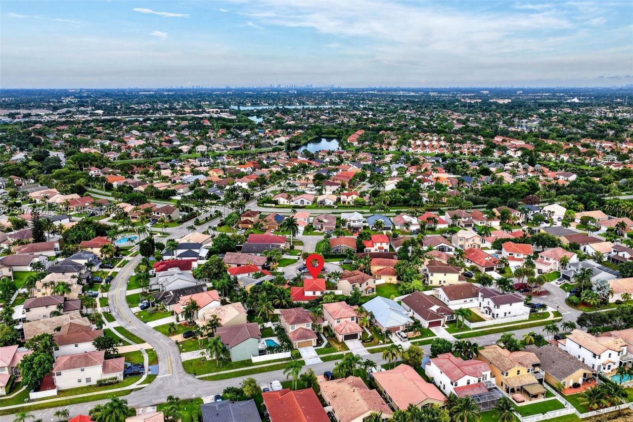 18253 SW 5th St , Pembroke Pines, FL 33029 Photo