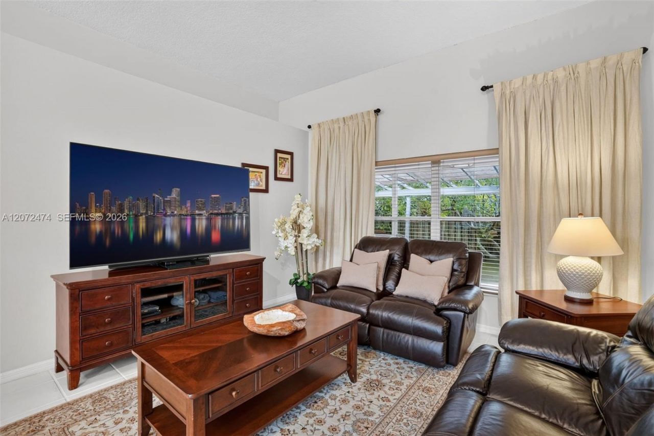 18253 SW 5th St , Pembroke Pines, FL 33029 Photo