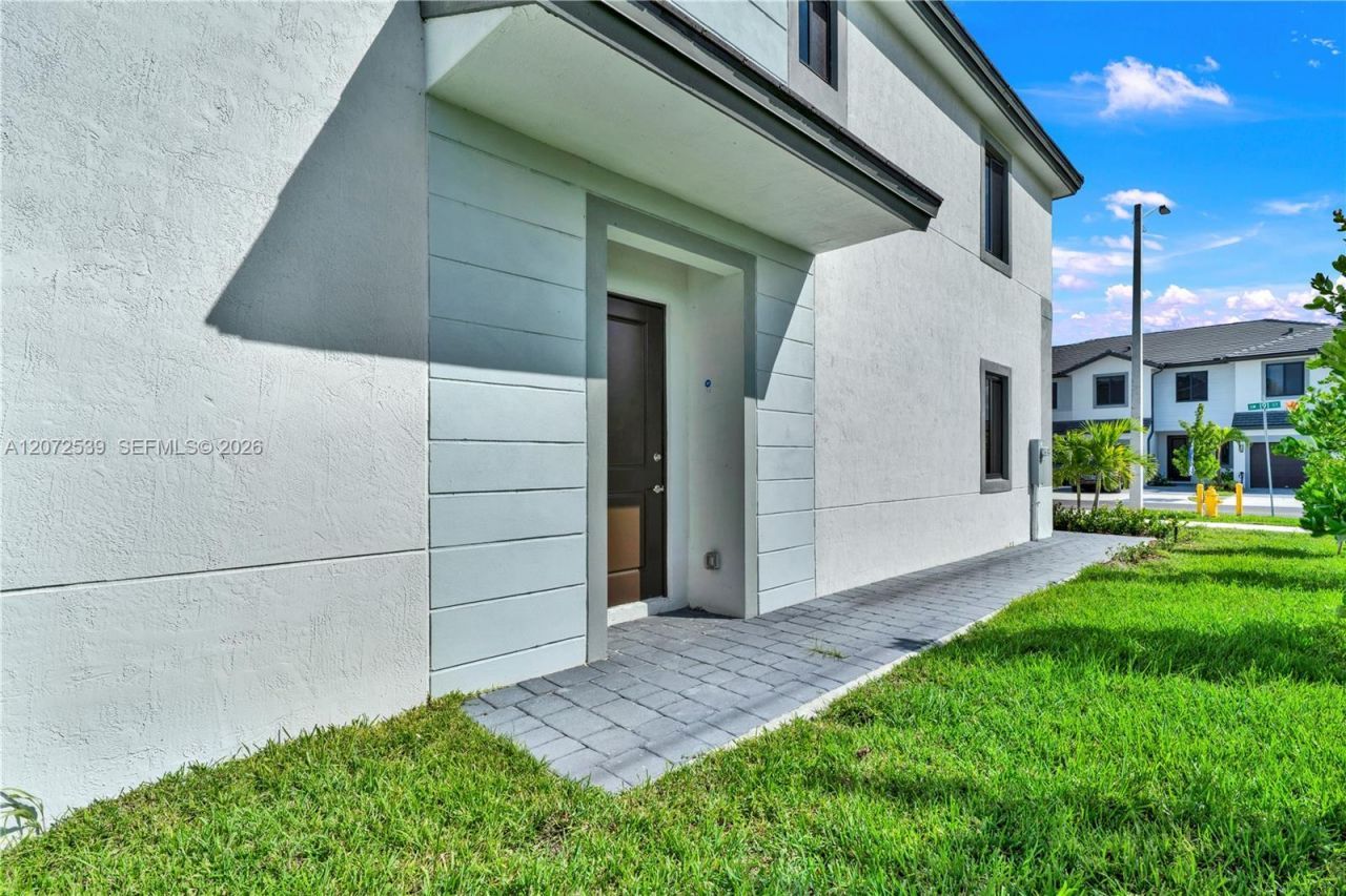 34520 SW 191st Ct , Homestead, FL 33034 Photo