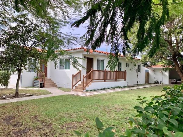 811 SW 11th St, Unit 811, Miami, FL 33129