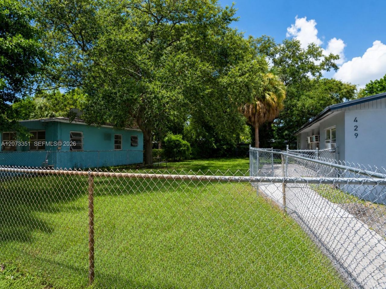 429 NW 14th Ave , Fort Lauderdale, FL 33311 Photo