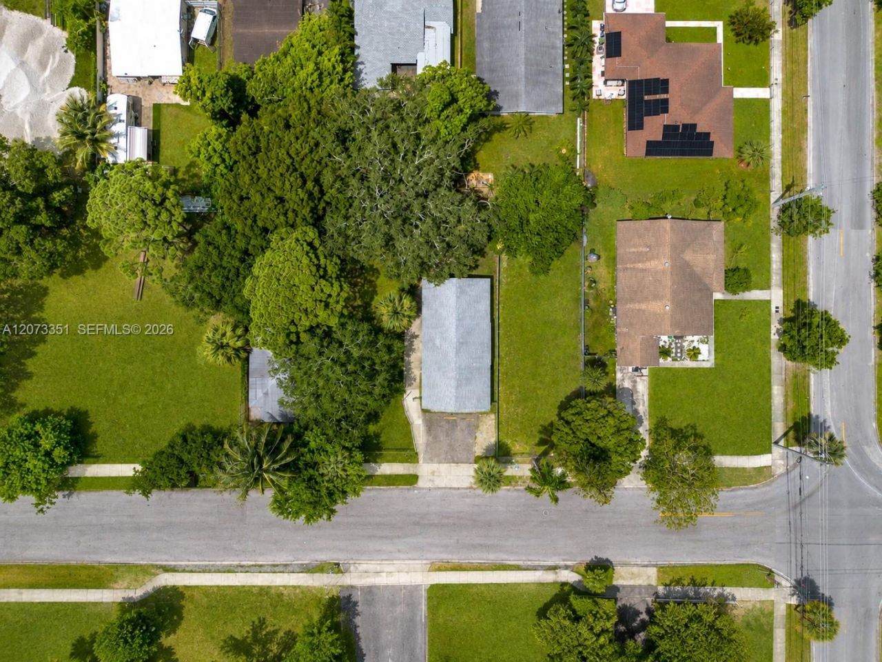 429 NW 14th Ave , Fort Lauderdale, FL 33311 Photo