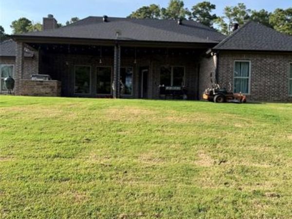 2371 Country Club Road W, Longview, TX 75602