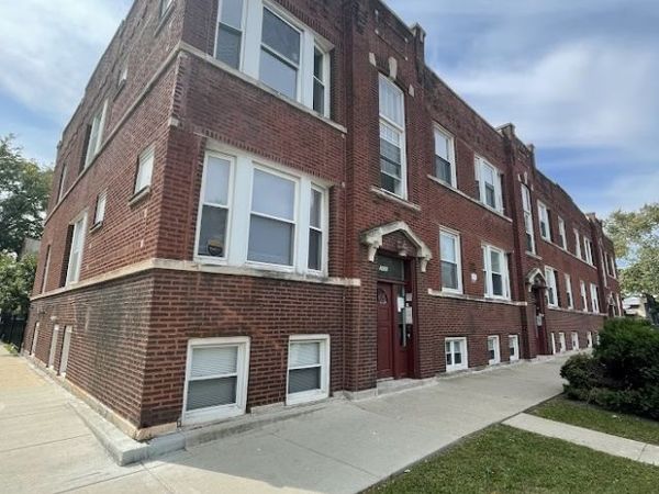 3607 W Le Moyne Street , Unit 2, Chicago, IL 60651
