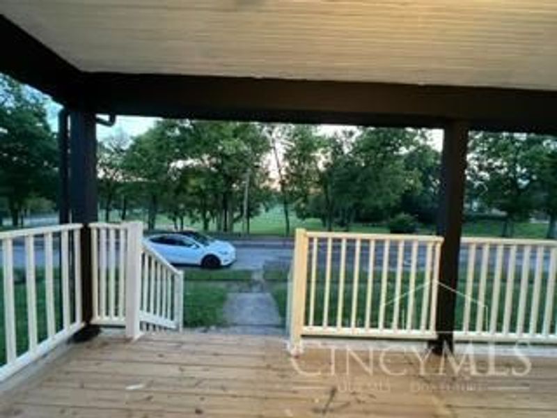 310 Westview Avenue, Lockland, OH 45215 Photo 2