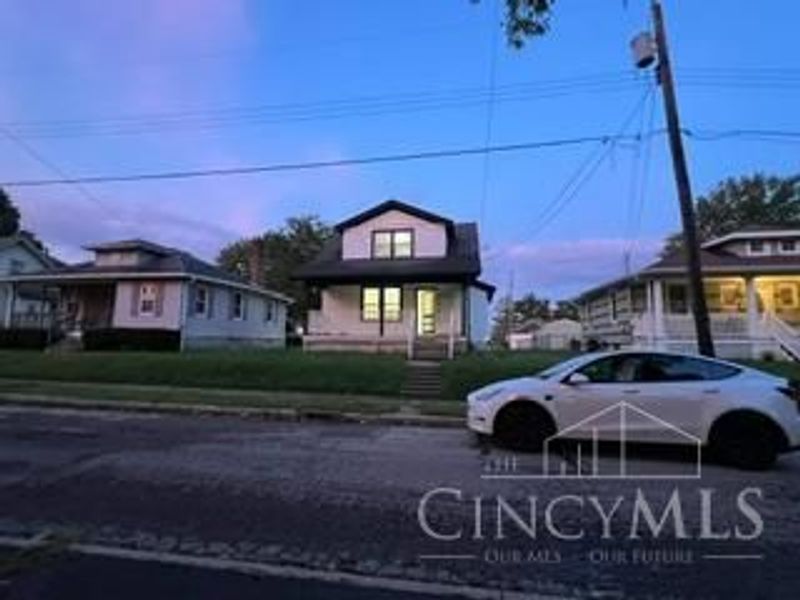 310 Westview Avenue, Lockland, OH 45215 Photo 3