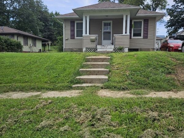 1103 Bluff Street, Guthrie Center, IA 50115