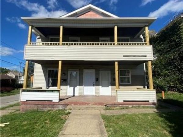 1439 Maryland Avenue , Steubenville, OH 43952