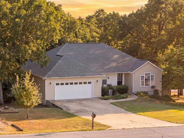 60411 E 320 Road , Grove, OK 74344