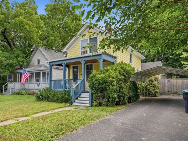 414 Banfil Street, Saint Paul, MN 55102