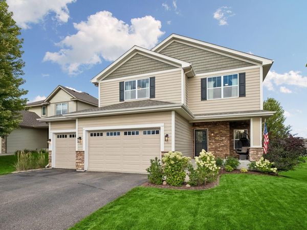 9161 River Rock Drive N, Chanhassen, MN 55317