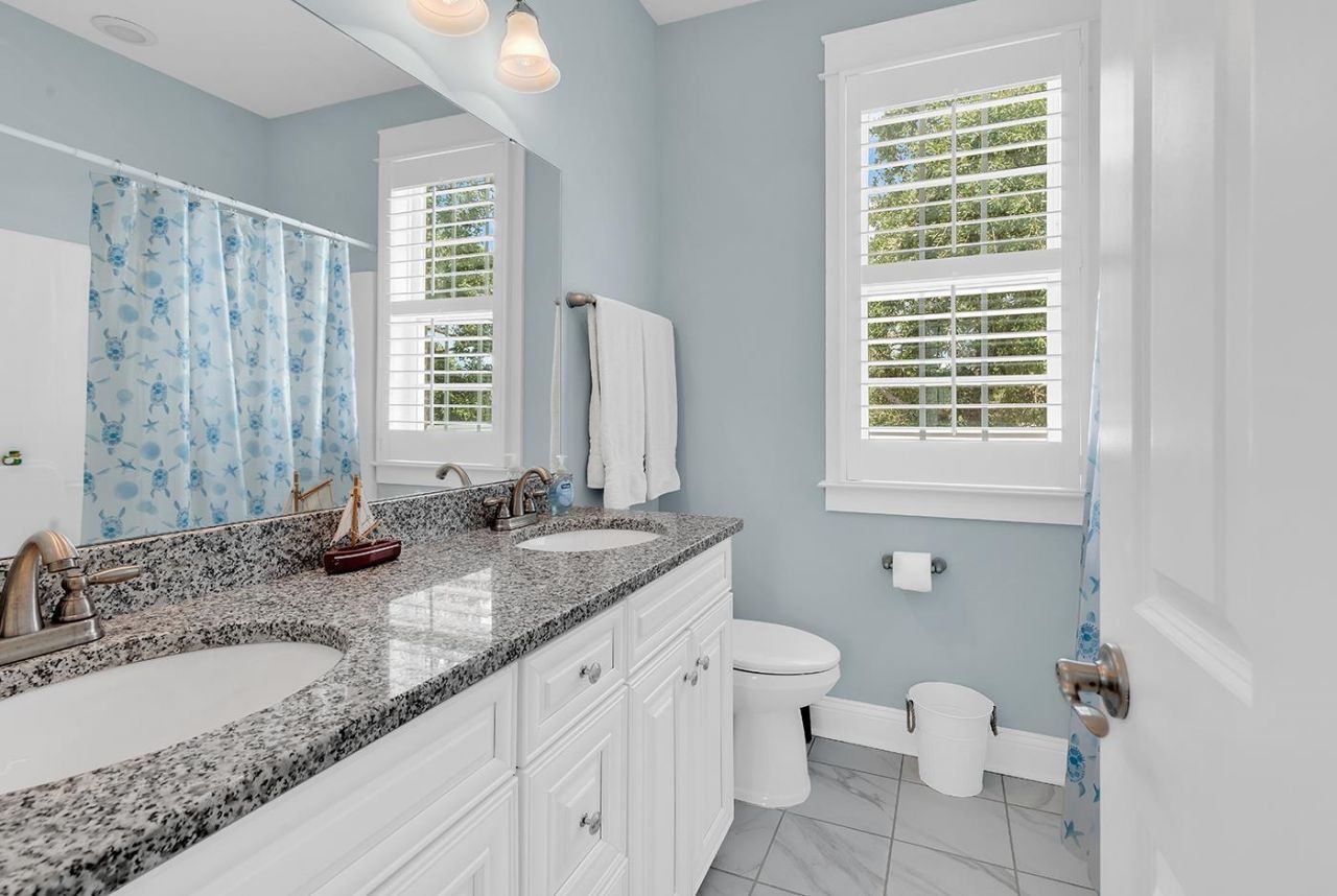 7855 N Ocean Blvd. Photo 6