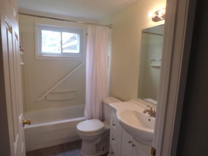 2388 Halkirk Street S, Columbus, OH 43229 Photo 12