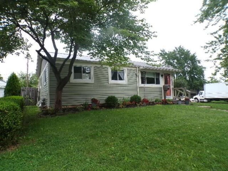 2388 Halkirk Street S, Columbus, OH 43229 Photo 2