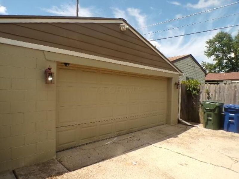 2388 Halkirk Street S, Columbus, OH 43229 Photo 48