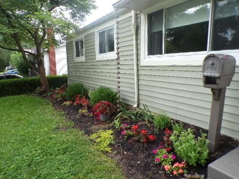 2388 Halkirk Street S, Columbus, OH 43229 Photo 6