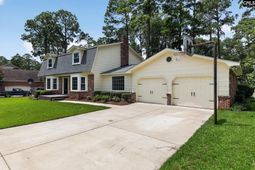 734 Kinlock Court  photo 4