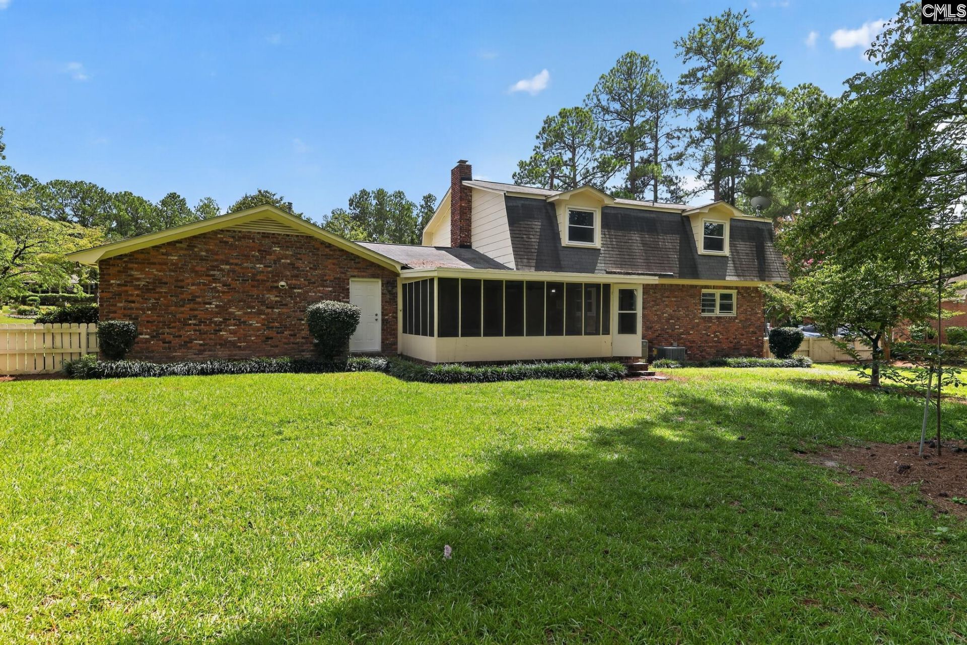 734 Kinlock Court  Photo 23
