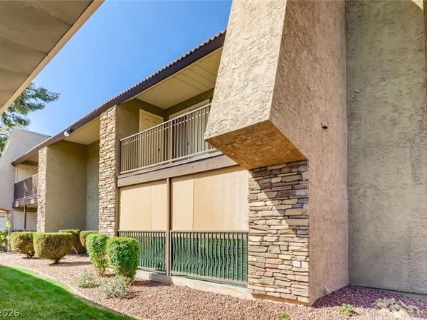 5229 Indian River Drive , Unit 240, Las Vegas, NV 89103