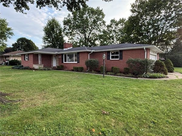 1104 S Broadway Street , New Philadelphia, OH 44663