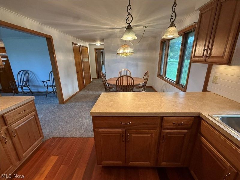 1104 S Broadway Street , New Philadelphia, OH 44663 Photo 12