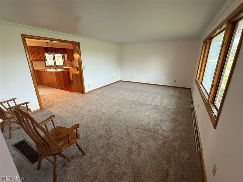 1104 S Broadway Street , New Philadelphia, OH 44663 Photo 2