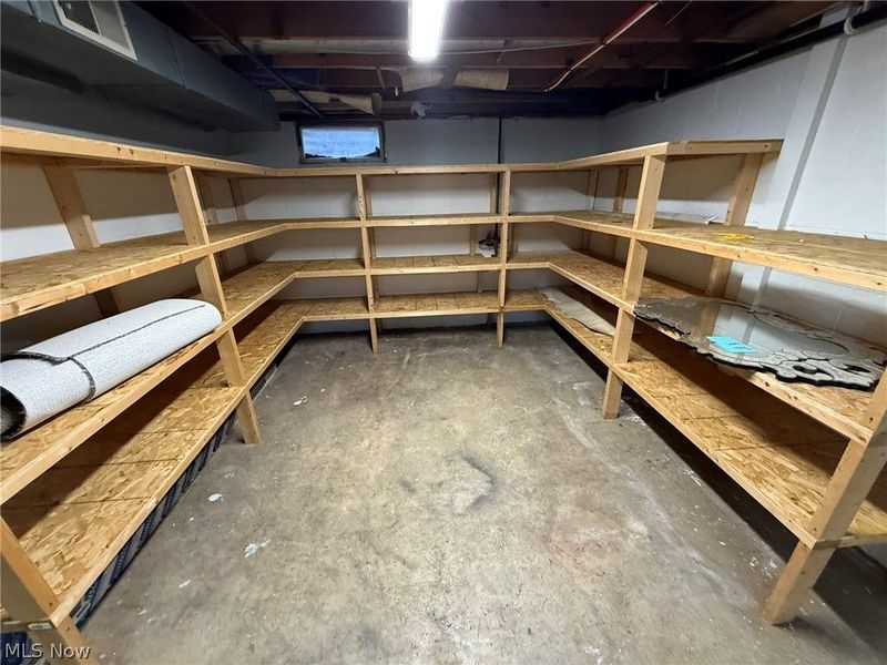 1104 S Broadway Street , New Philadelphia, OH 44663 Photo 34