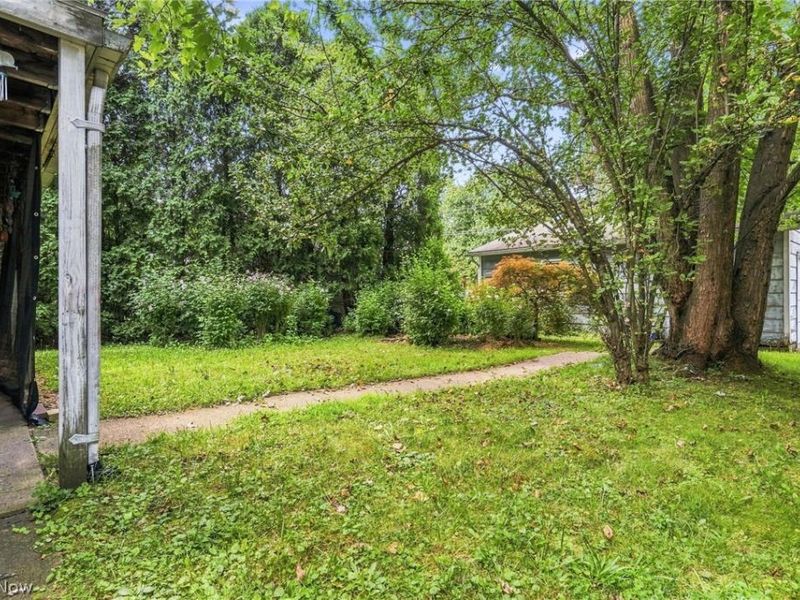 747 S Rockhill Avenue , Alliance, OH 44601 Photo 33