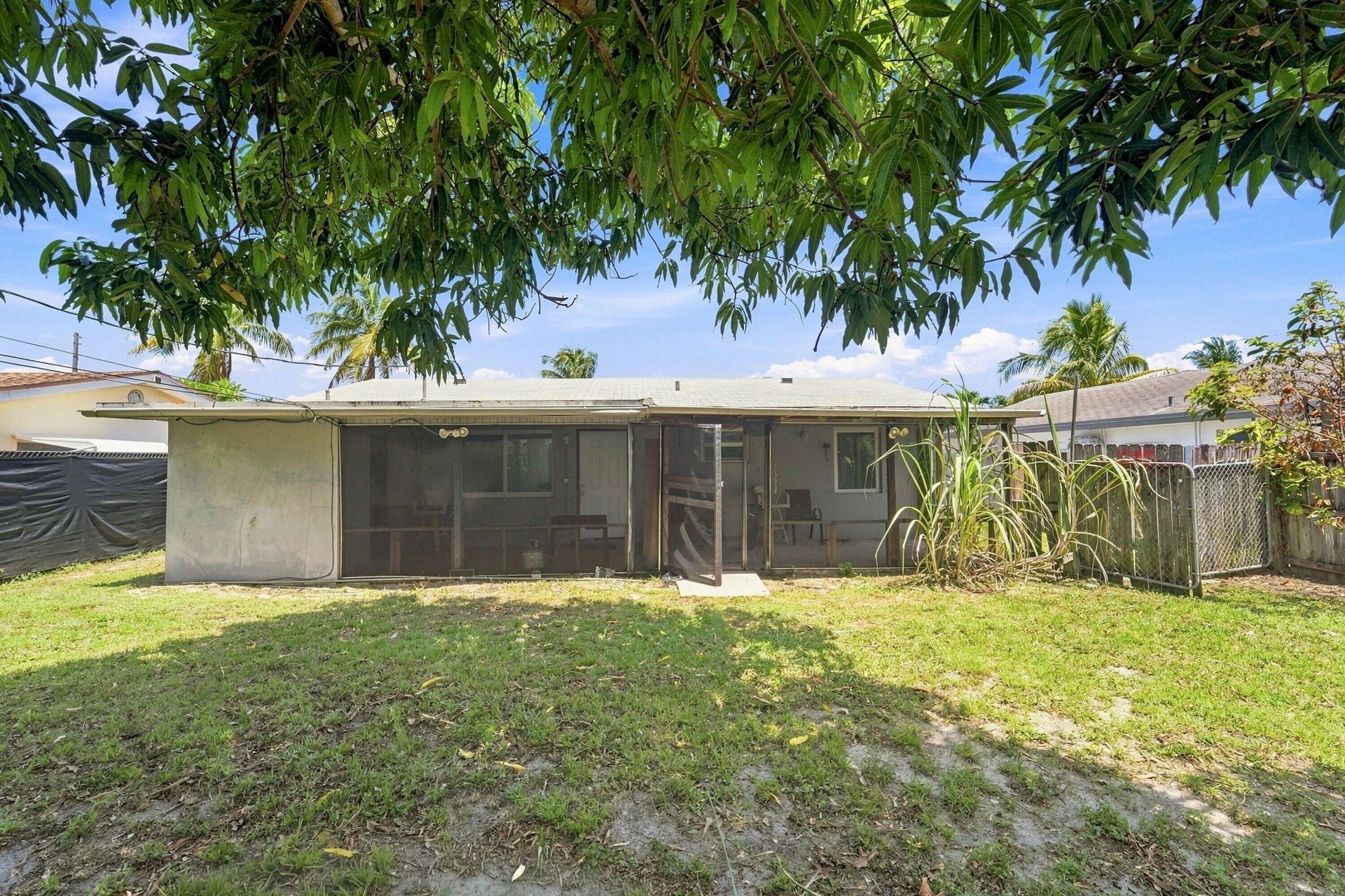 1010 Pinetree Drive, Lantana, FL 33462 Photo