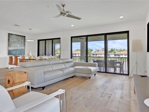 15161 Palmer Lake CIR , Unit 202, NAPLES, FL 34109
