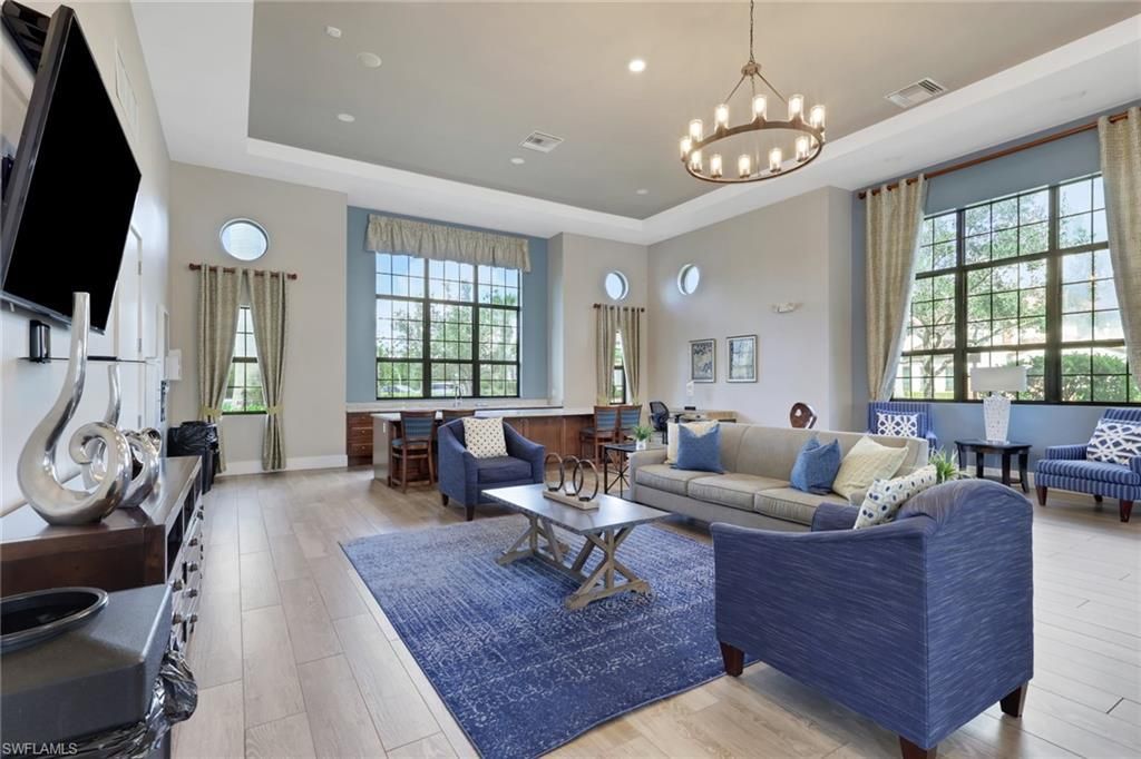 15161 Palmer Lake Cir , Unit 202, Naples, FL 34109 Photo