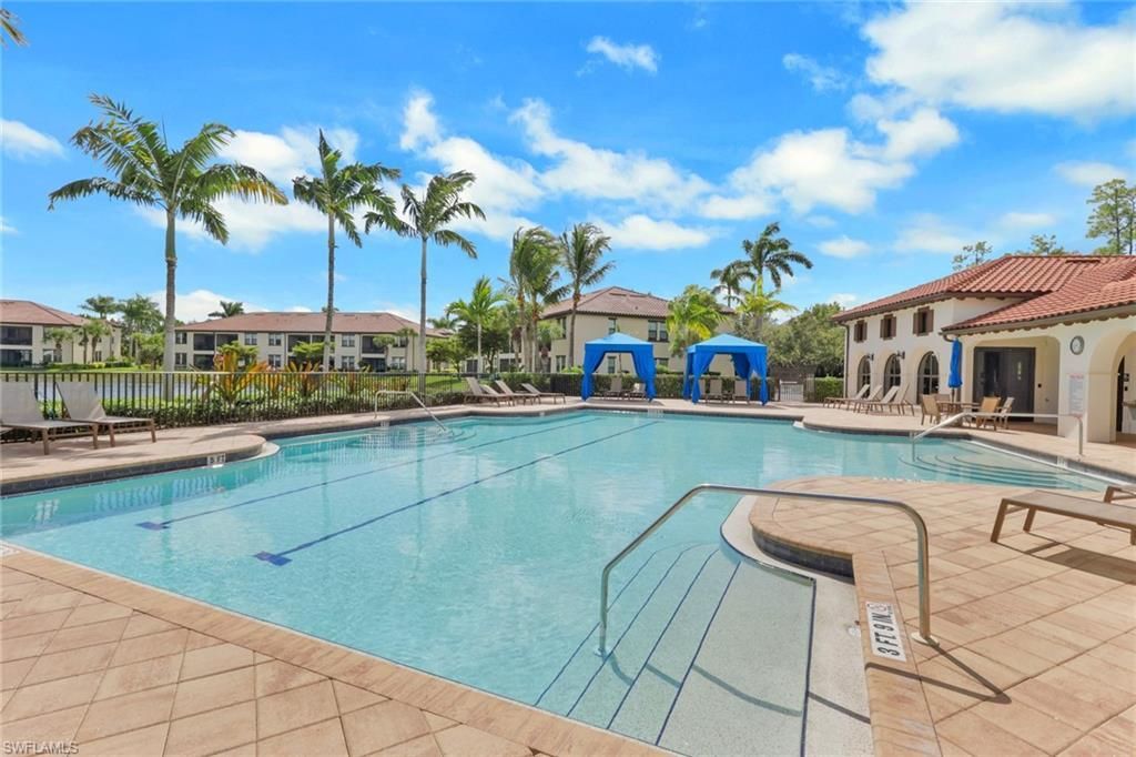 15161 Palmer Lake Cir , Unit 202, Naples, FL 34109 Photo
