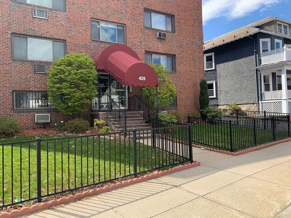 425 South Huntington, Unit 1, Boston, MA 02130