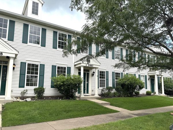 2460 Georgetown Circle , Aurora, IL 60503