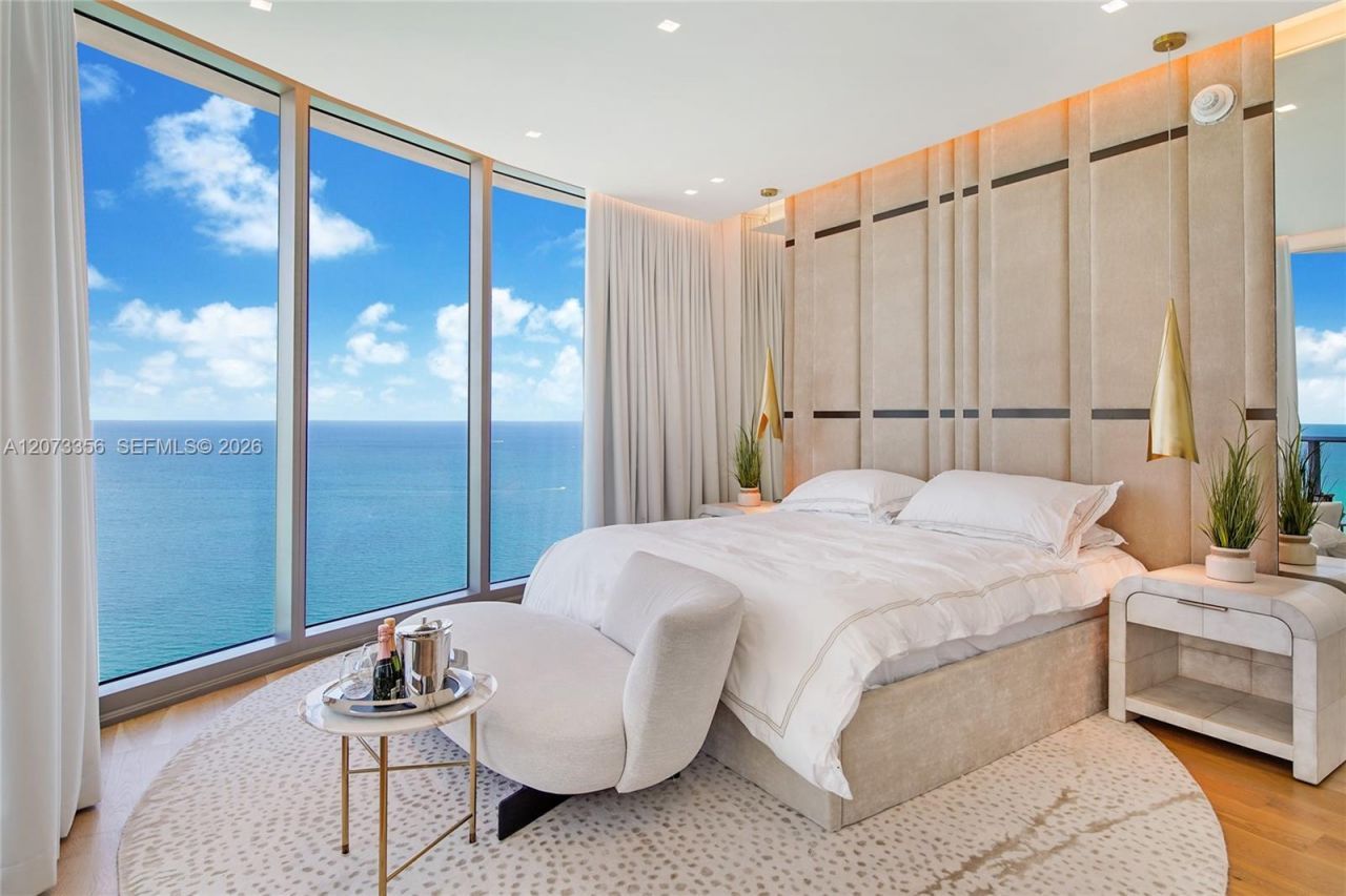 15701 Collins Ave , Unit 4101, Sunny Isles Beach, FL 33160 Photo