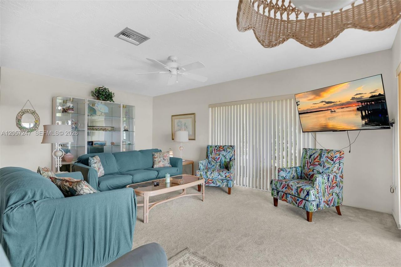 350 11th St , Key Colony, FL 33051 Photo