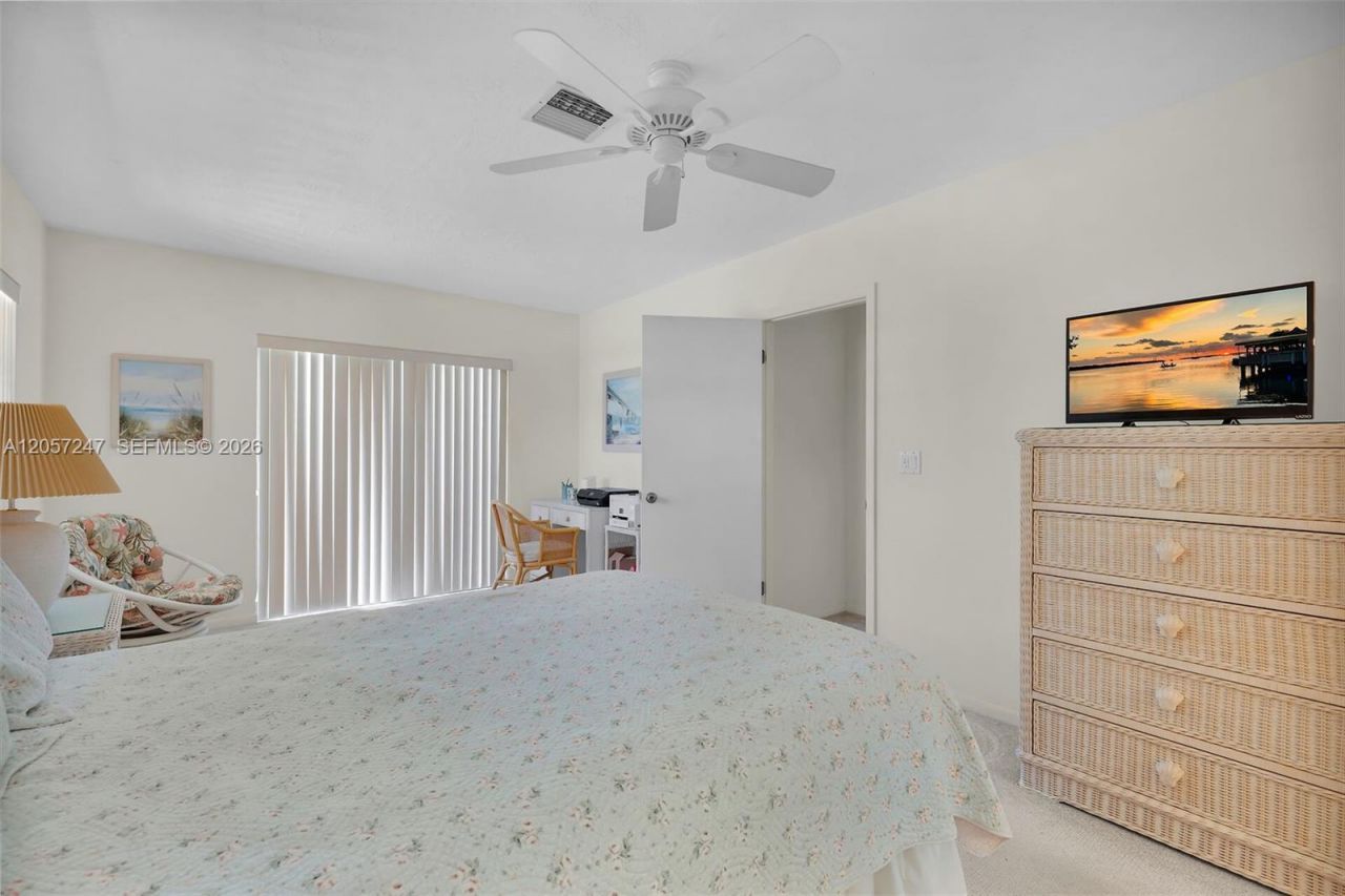 350 11th St , Key Colony, FL 33051 Photo