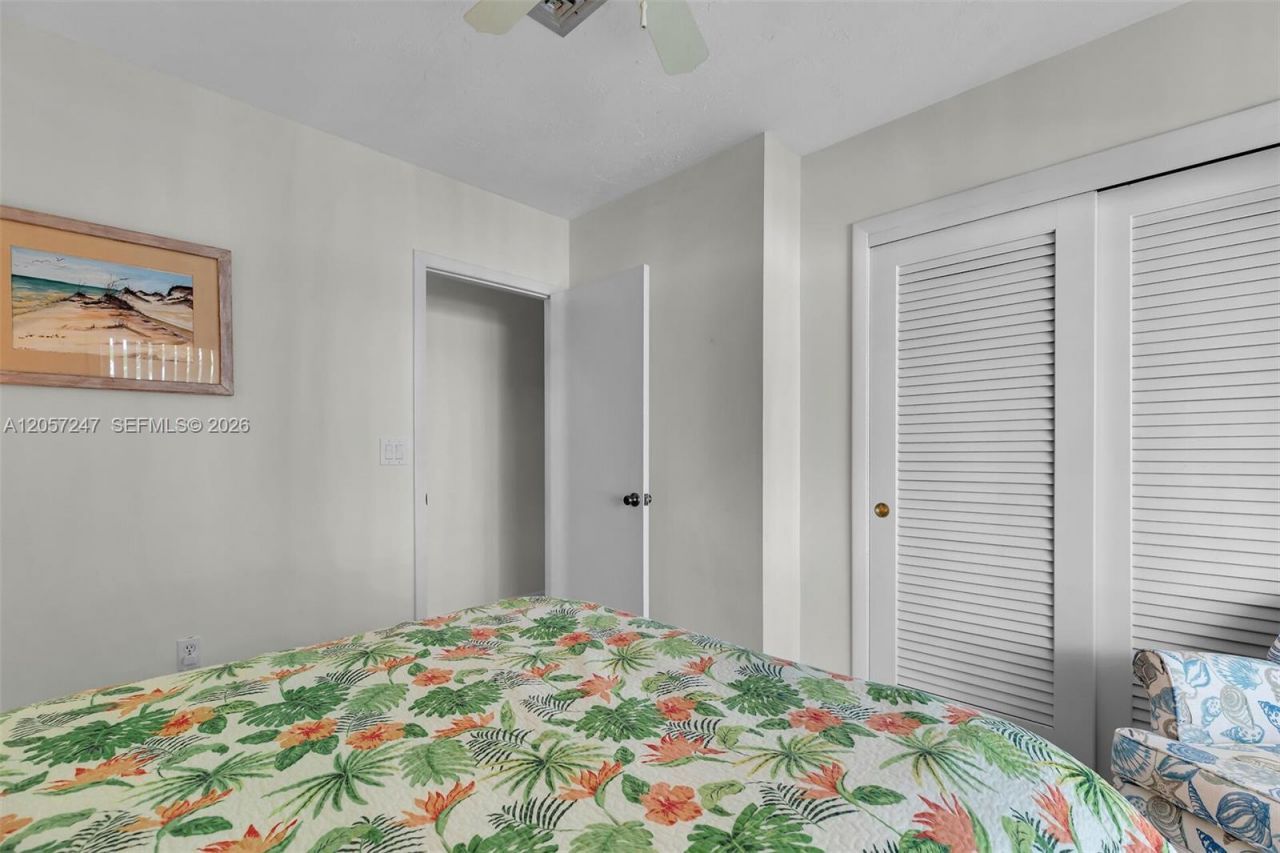350 11th St , Key Colony, FL 33051 Photo