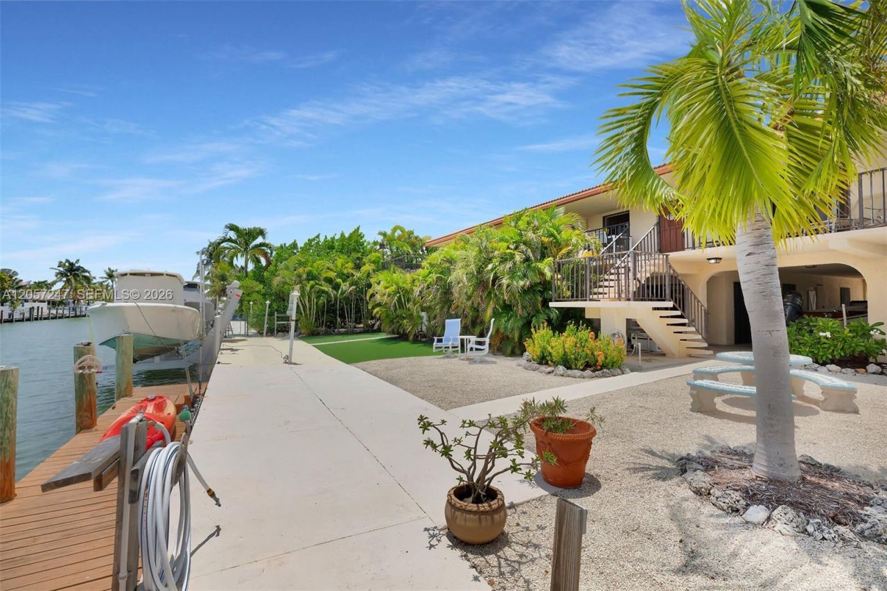 350 11th St , Key Colony, FL 33051 Photo
