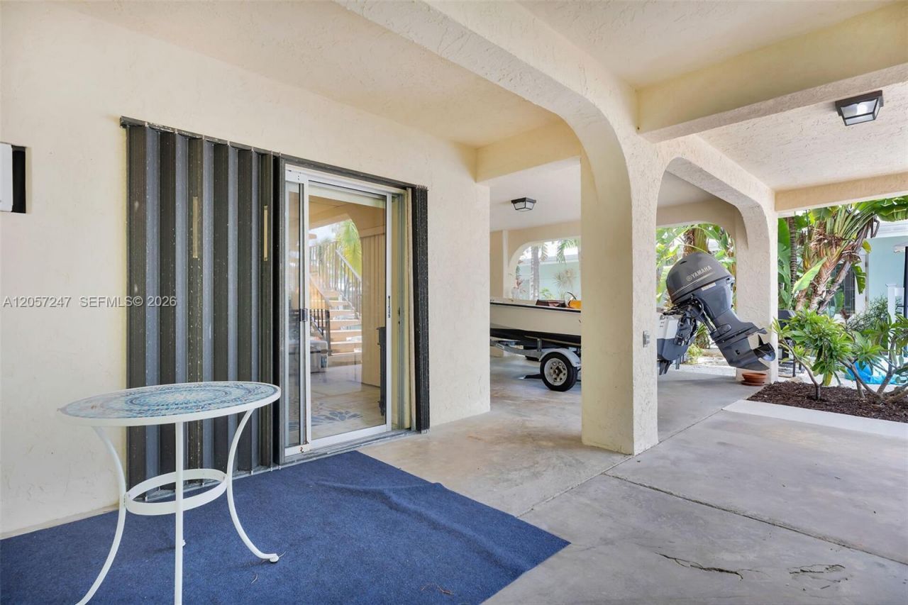 350 11th St , Key Colony, FL 33051 Photo